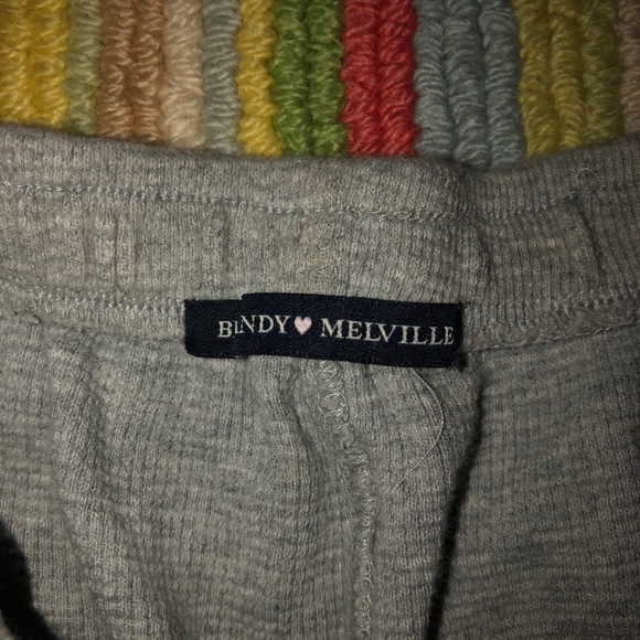 Brandy Melville Summer Thermal Shorts - Picture 5 of 7